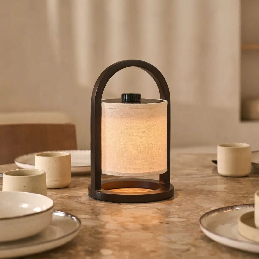 LightWonder Wood – Cordless Table Lamp made of Natural Wood | Kalsten