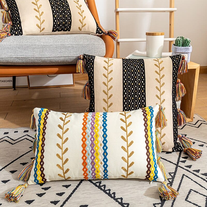 Textured-Tassel Pillowcase | Kalsten