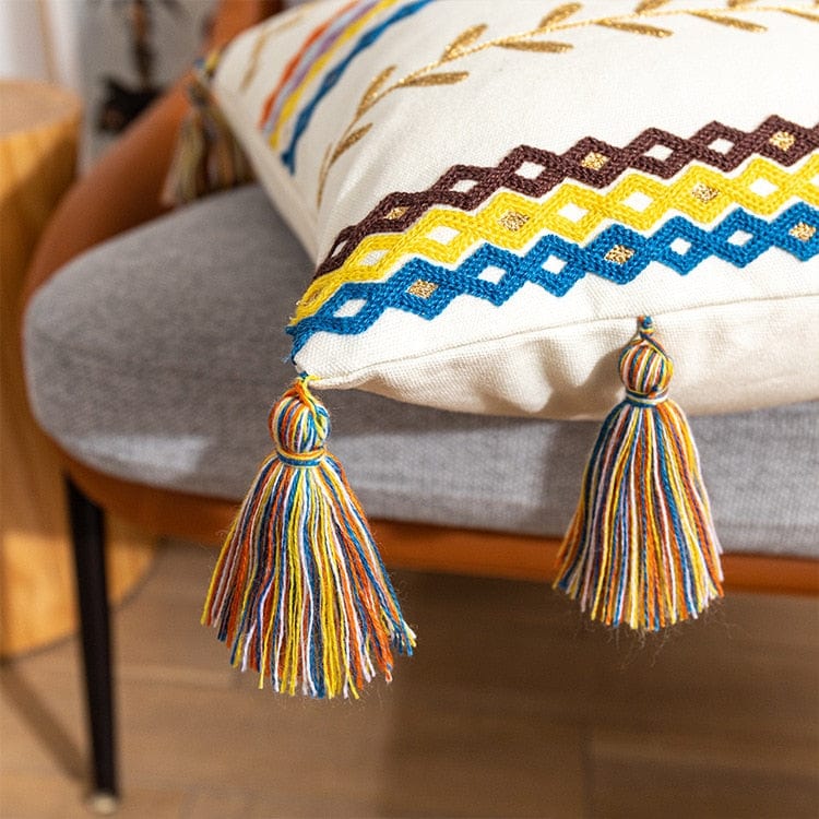 Textured-Tassel Pillowcase | Kalsten