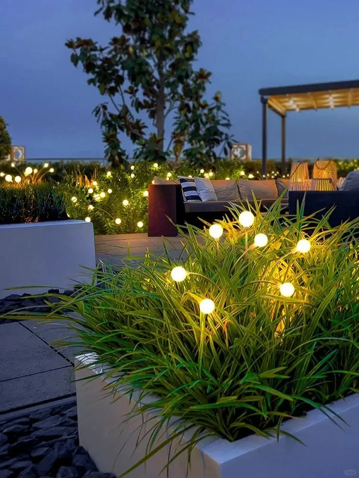 Solar-powered Firefly Garden Light - Three-headed LED Lamp for Outdoors | Kalsten