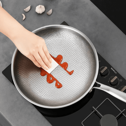 Titanpan – Forged titanium pan without coating, scratch-resistant and heat-resistant | Karnz