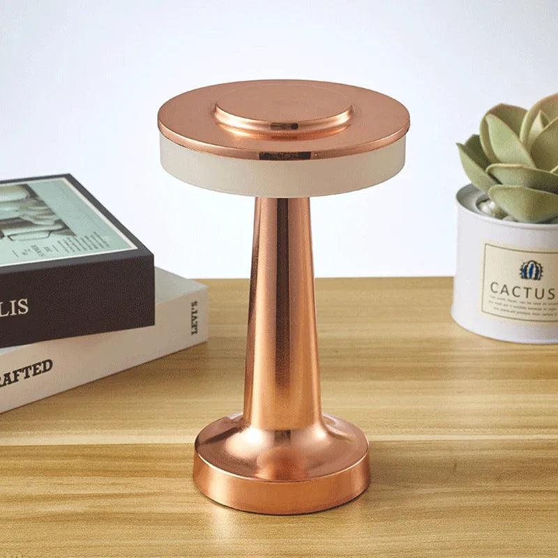 AuraMetal - Nordic-Inspired Table Lamp | Kalsten