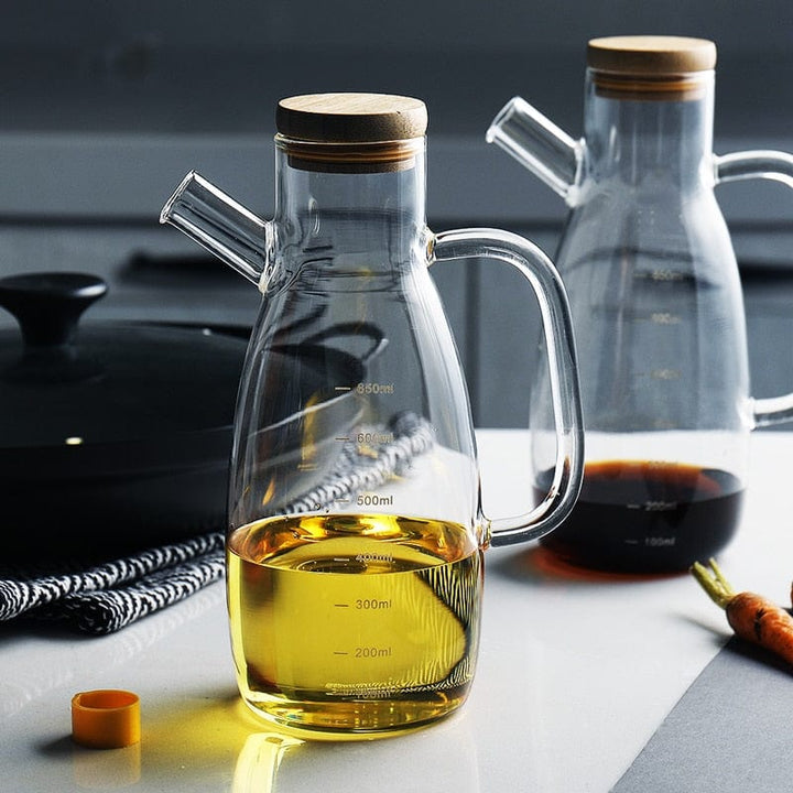 Transparent glass oil bottle with handle | Kalsten