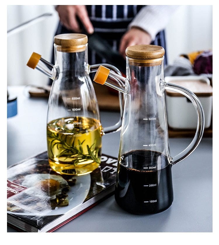 Transparent glass oil bottle with handle | Kalsten