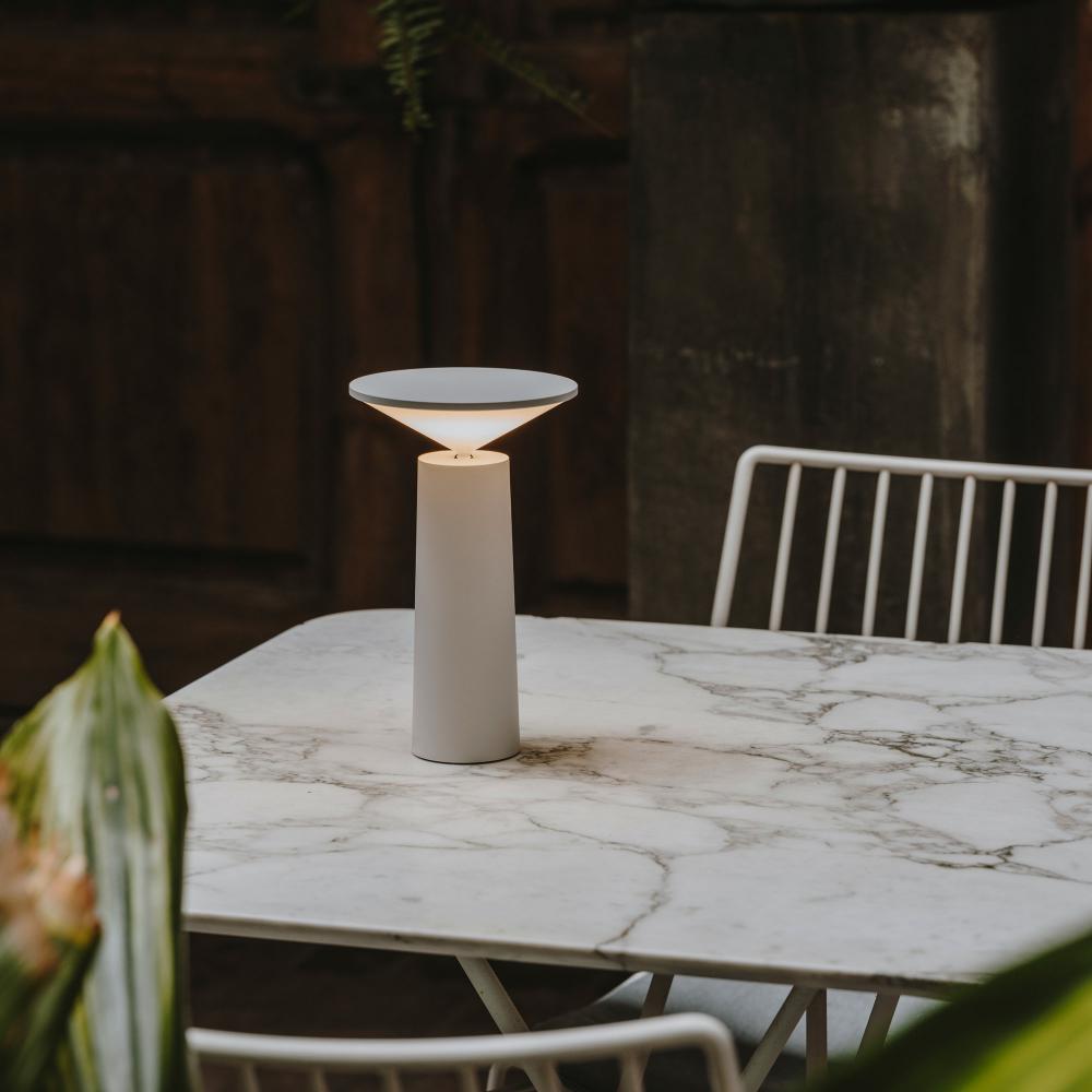 InfiNight - Modern table lamp with touch sensor | Dimmable brightness | Kalsten