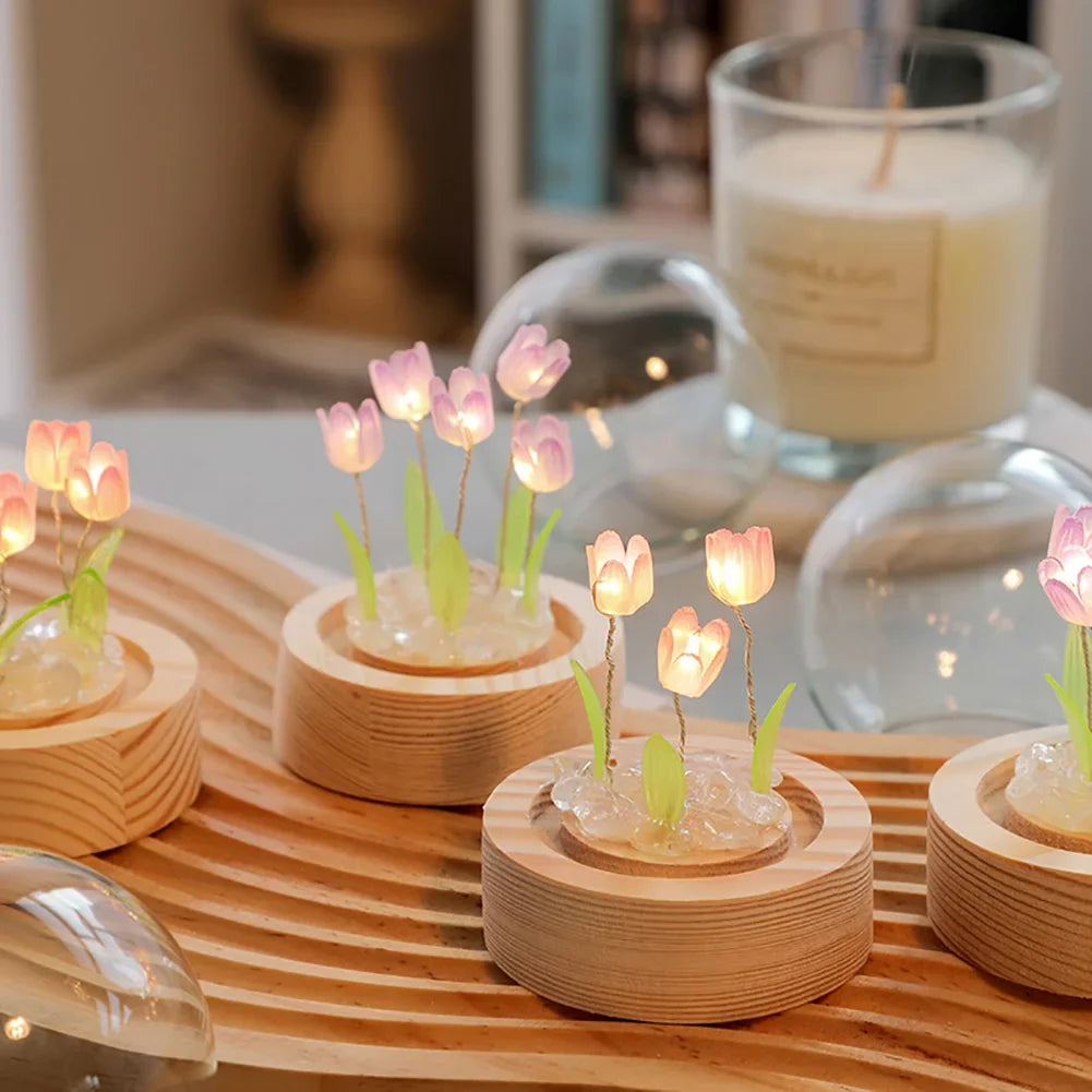 TulipGlow Elegant Floral Table Lamp – Refined Lighting Kalsten