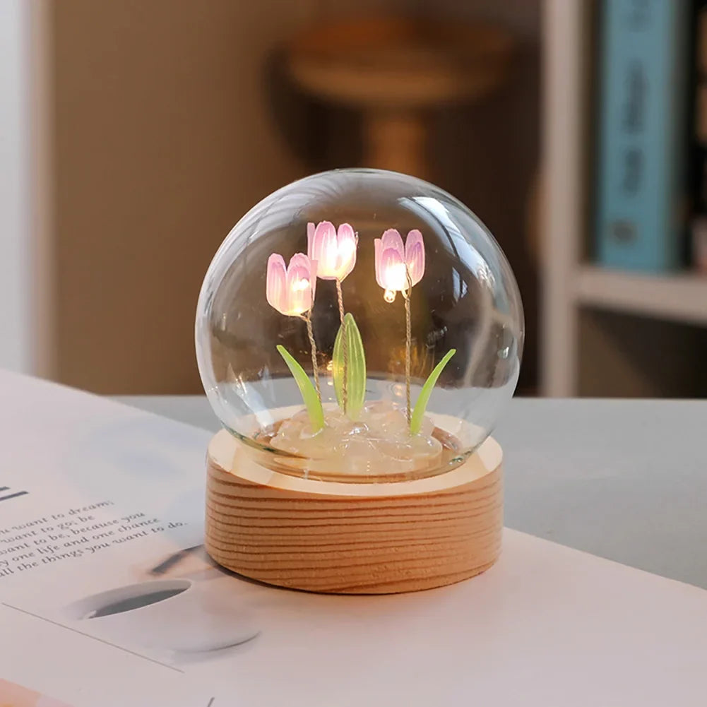 TulipGlow Elegant Floral Table Lamp – Refined Lighting Kalsten