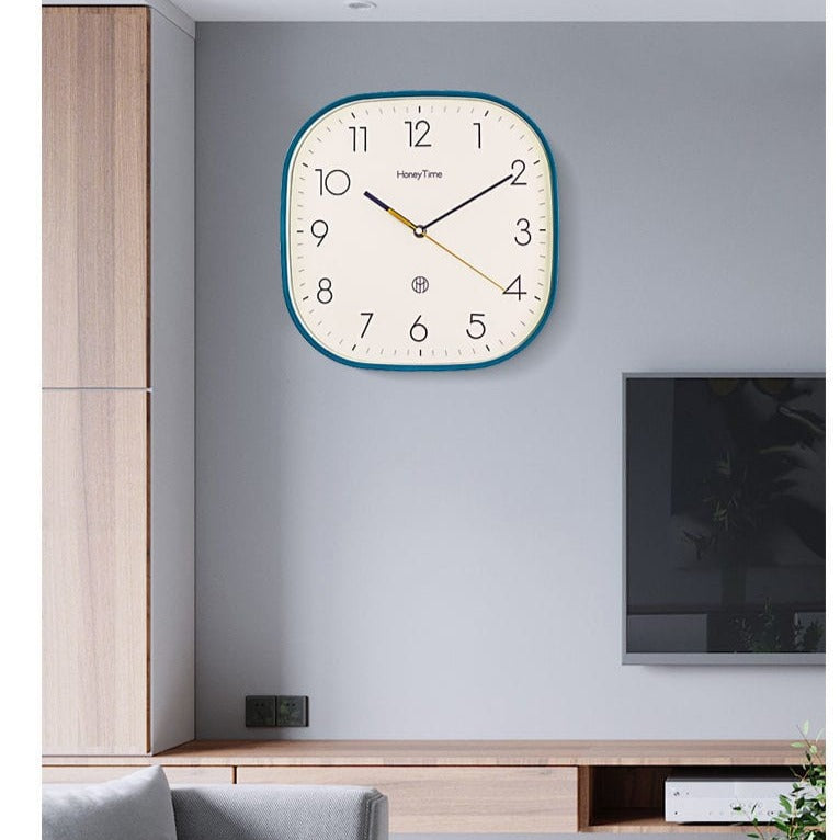 Ultra Silent Square Clock | Kalsten
