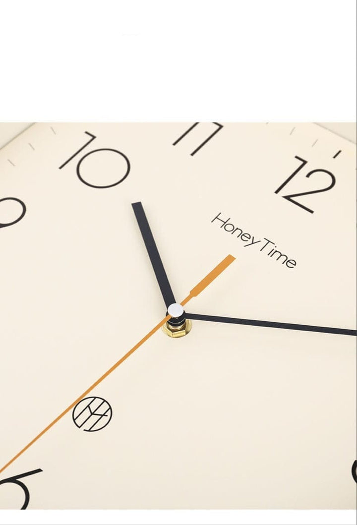 Ultra Silent Square Clock | Kalsten