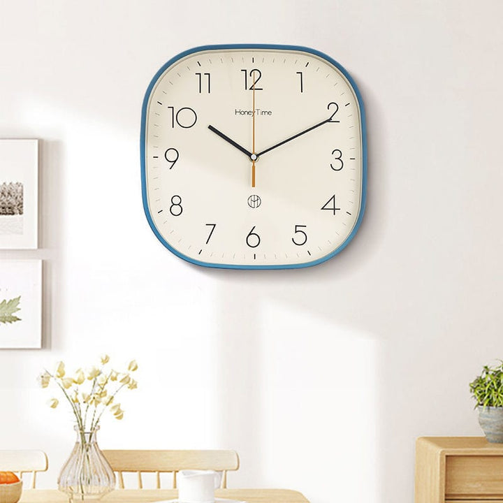 Ultra Silent Square Clock | Kalsten