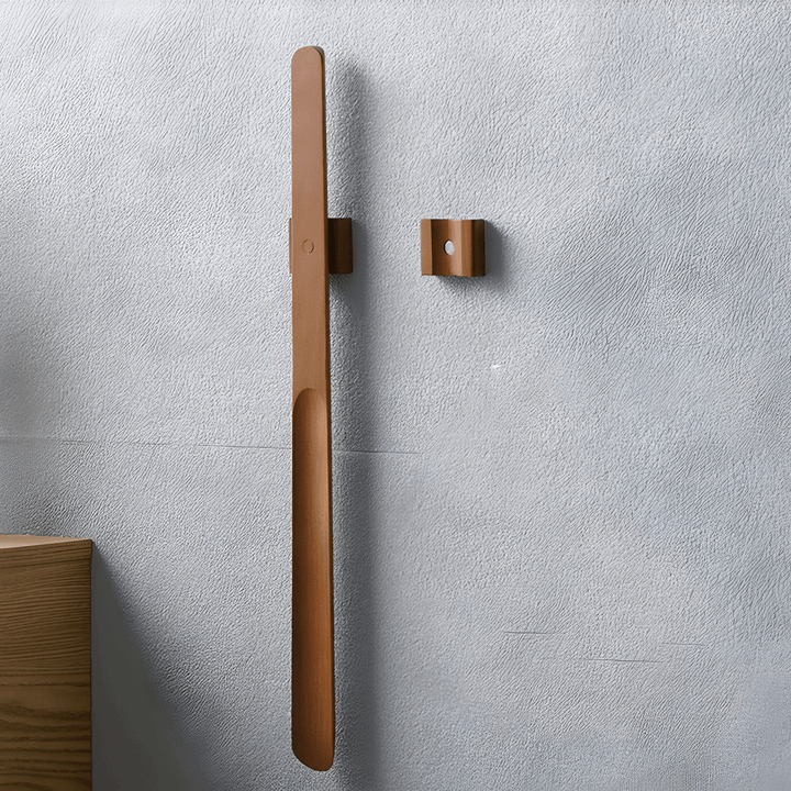 Long Wooden Shoe Horn with Magnet and Wall Holder 55 cm | Kalsten