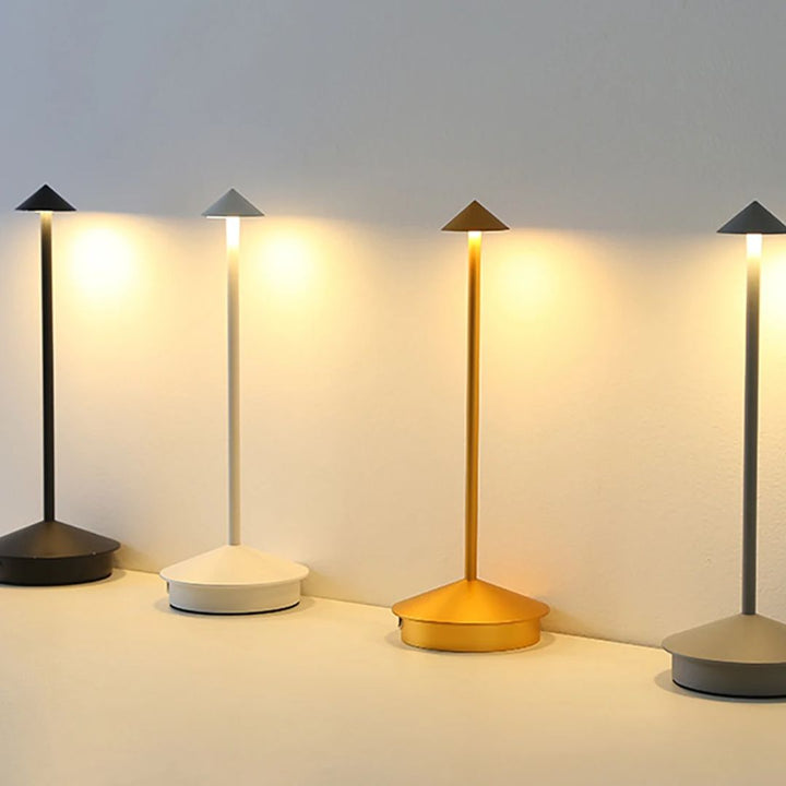 Eindhoven Robyn Arrow LED Table Lamp | Kalsten
