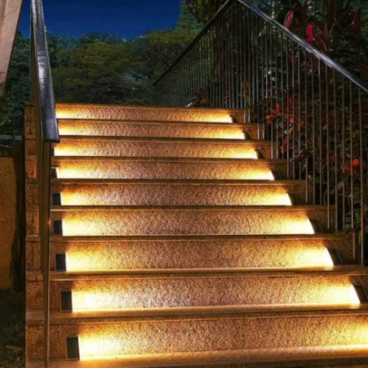 Solar-Powered Stair Lighting - SolarStep | Kalsten