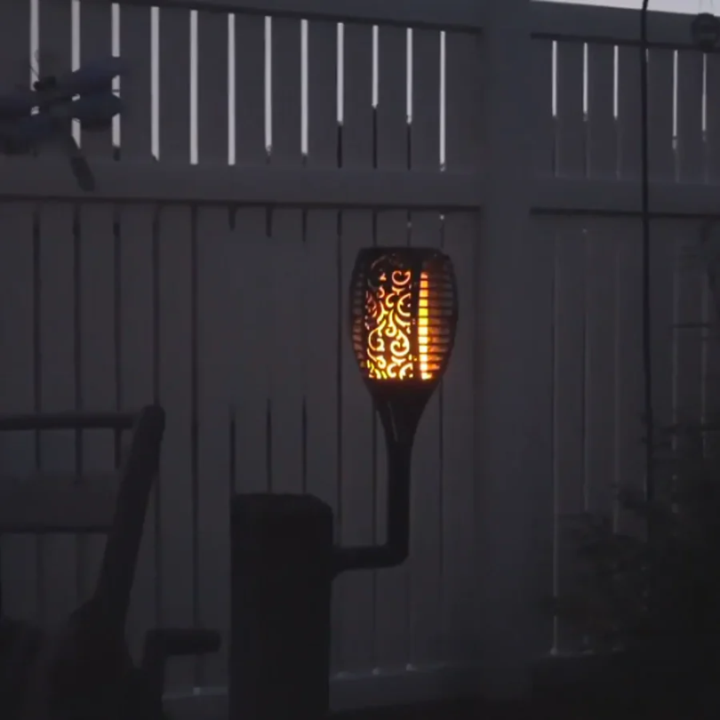 SolarFlame Garden Torches – Sustainable LED Garden Lighting | Kalsten