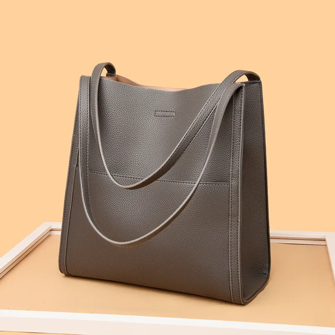 Large Leather Handbag with Generous Capacity - DailyLux | Kalsten