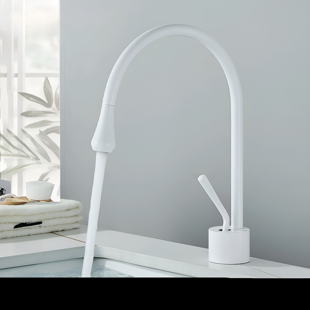 Basin mixer tap in a brushed look – Basin mixer tap, hot-cold mixer, brass tap for residential use | Karnz