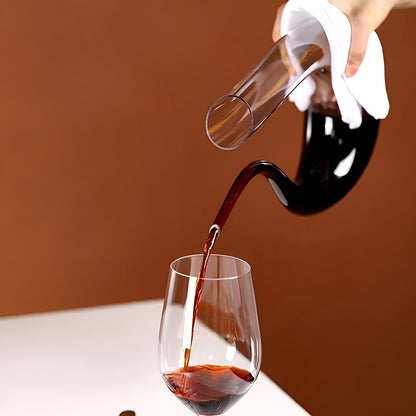 Wine decanter with aerator - hand-blown and stylish - 1500 ml for bar and home - lead-free glass
