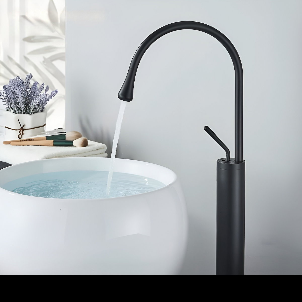 Basin mixer tap in a brushed look – Basin mixer tap, hot-cold mixer, brass tap for residential use | Karnz