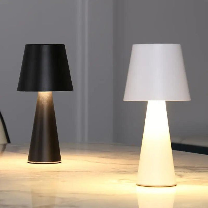 Table lamp - Lighting - black - Add refined style and leave a lasting impression | Kalsten