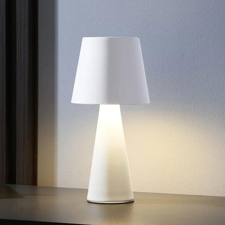 Table lamp - Lighting - black - Add refined style and leave a lasting impression | Kalsten