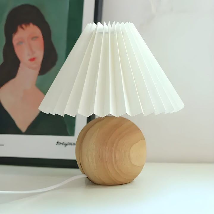 LumiPleat Lamp – Vintage Pleated Table Lamp | Kalsten