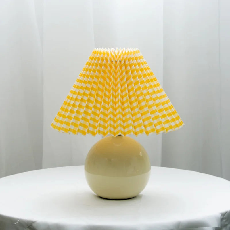 Luminous Heritage: Vintage Table Lamp with Pleated Shade – Elegant Antique Retro Nightstand Lighting Solutions | Kalsten