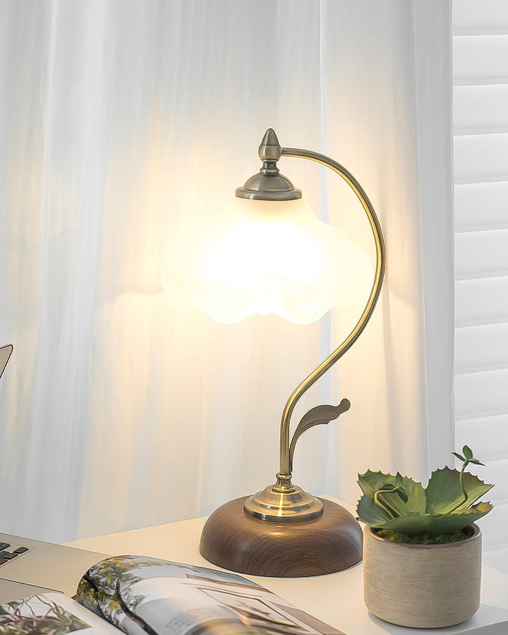 Vintage Laiton Desk lamp Table Lamp | Kalsten