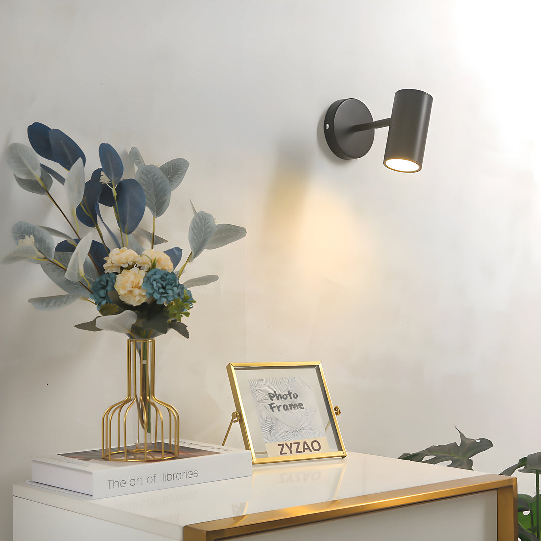 Nordic Modern adjustable LED wall lamp | Kalsten