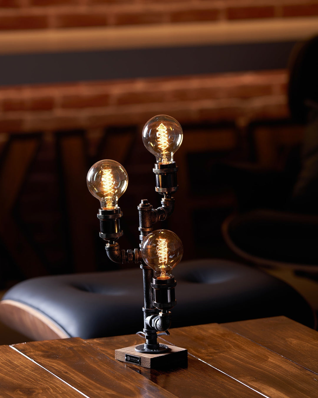 Wood Edison Table Lamp | Kalsten