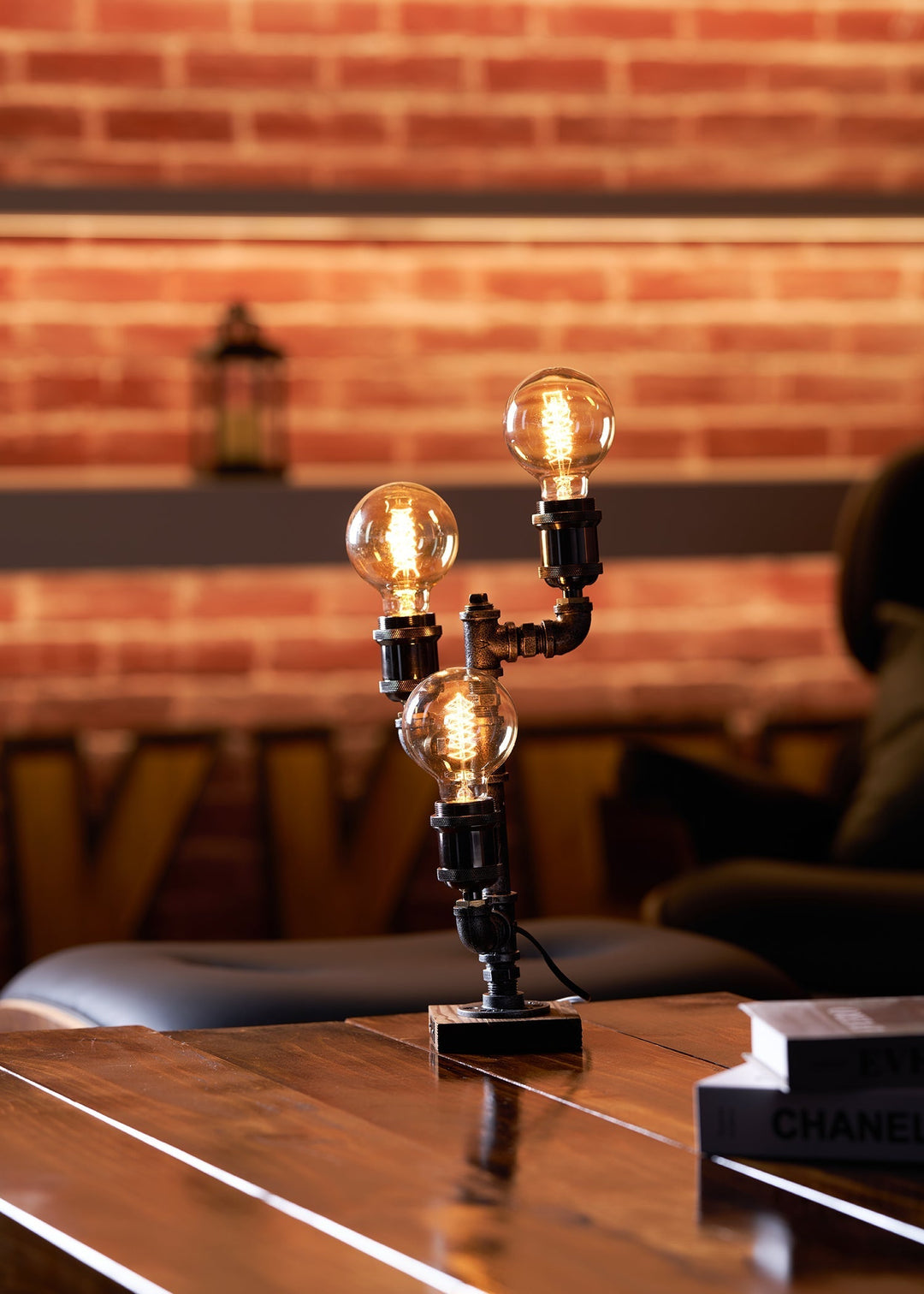 Wood Edison Table Lamp | Kalsten