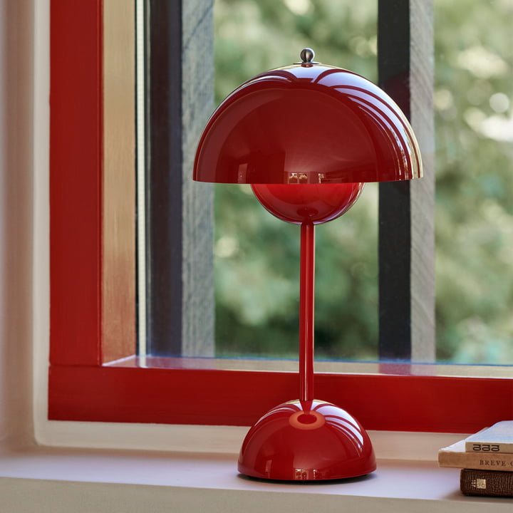Lunarglo | LED table lamp | Kalsten