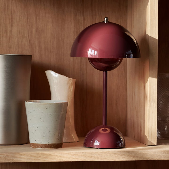 Lunarglo | LED table lamp | Kalsten