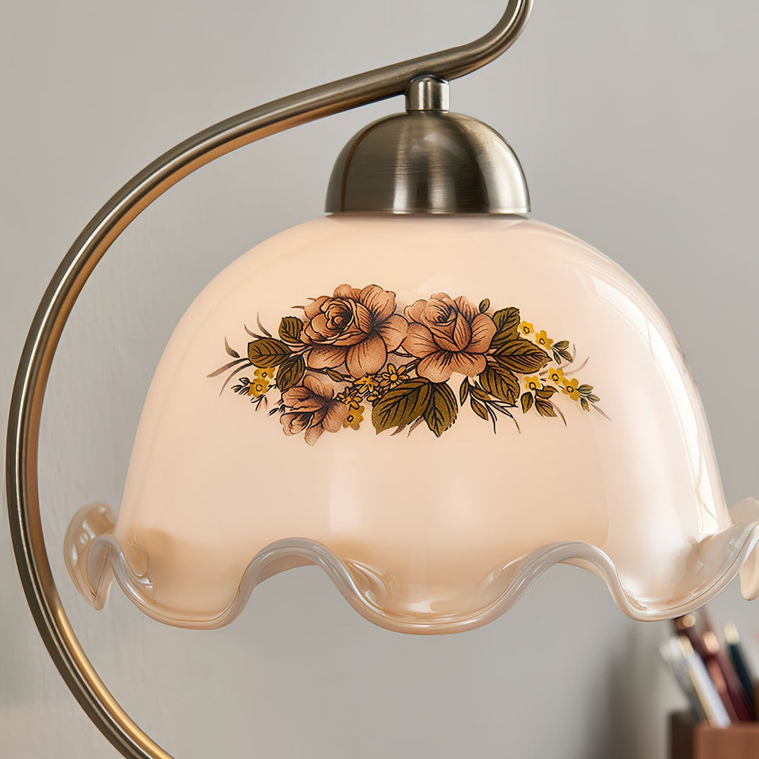 Wythe Table Lamp | Kalsten