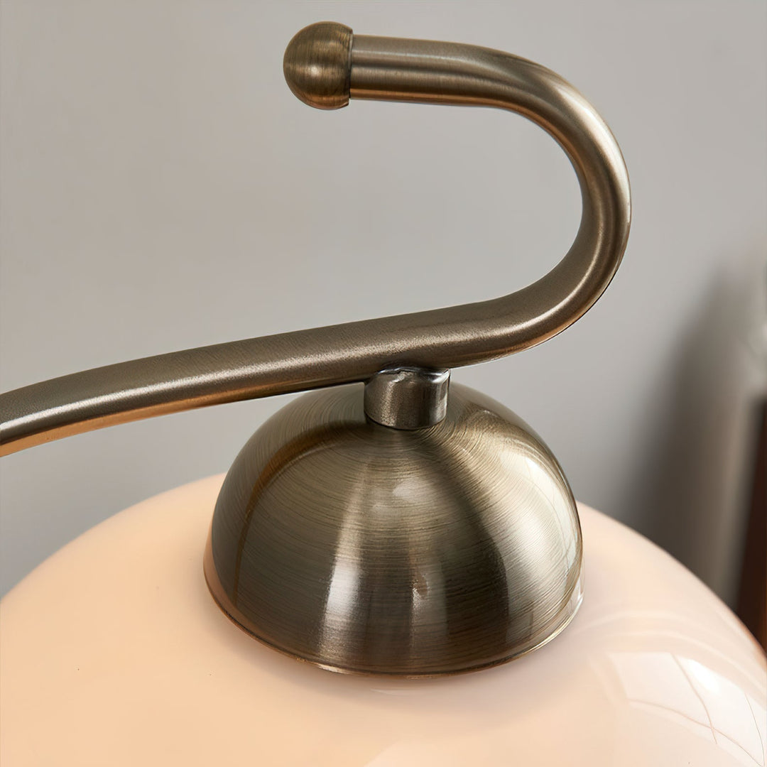 Wythe Table Lamp | Kalsten