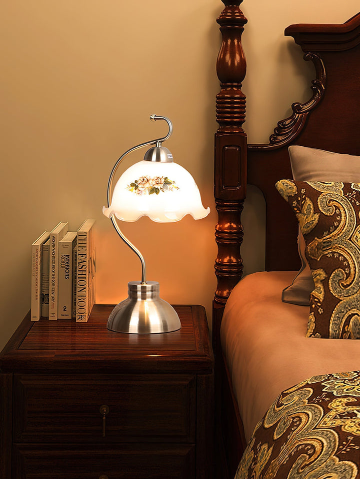 Wythe Table Lamp | Kalsten