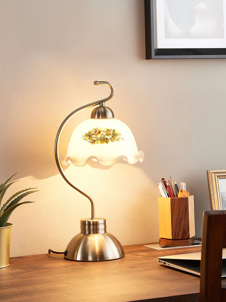 Wythe Table Lamp | Kalsten
