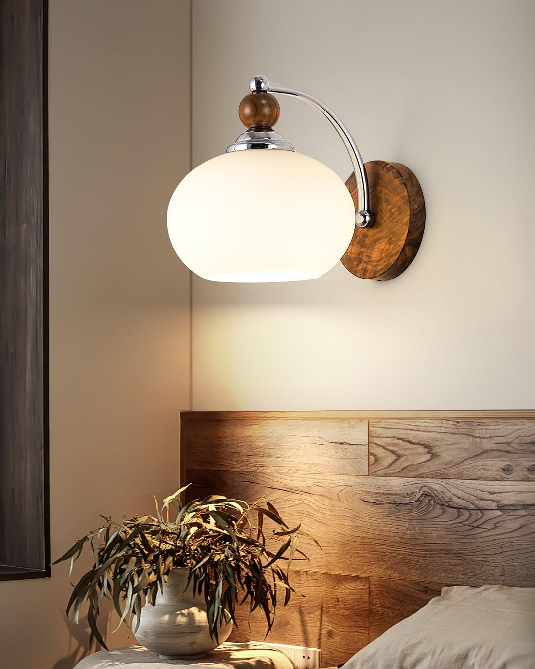Yisi Po Wall Lamp | Kalsten