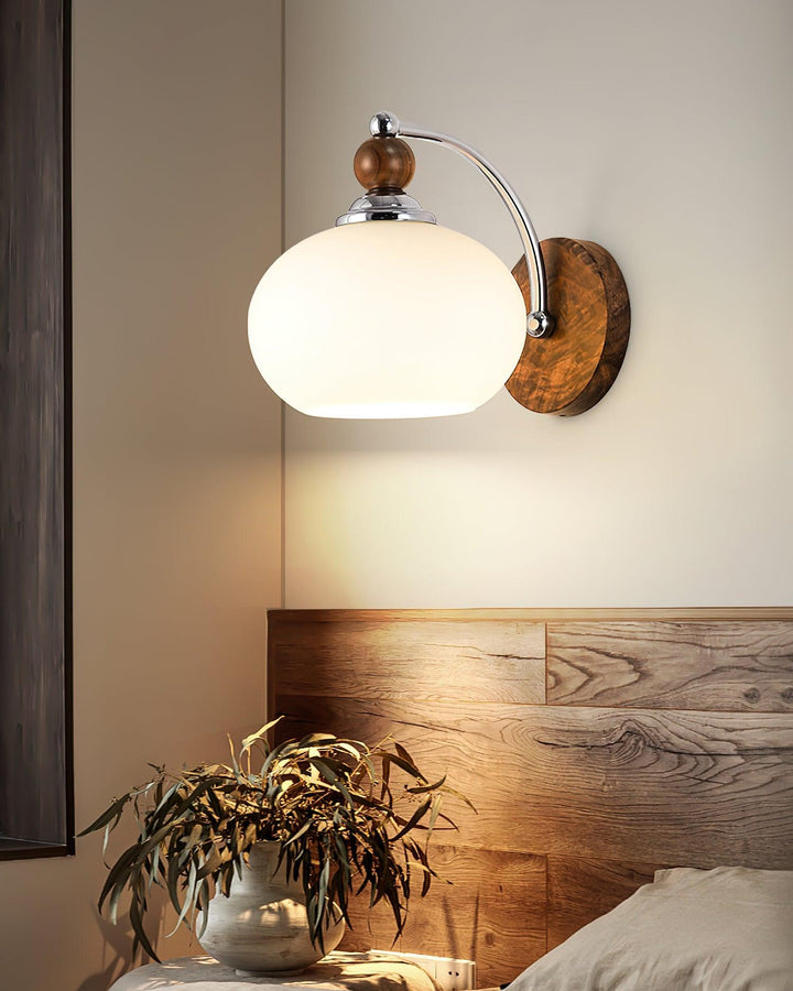 Yisi Po Wall Lamp | Kalsten