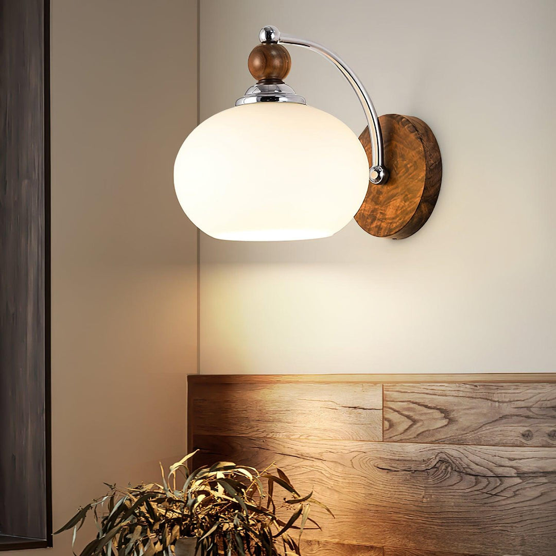 Yisi Po Wall Lamp | Kalsten