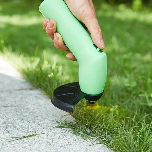 Skanto | GardenTrim Compact – Cordless Trimmer for Precise Garden Work