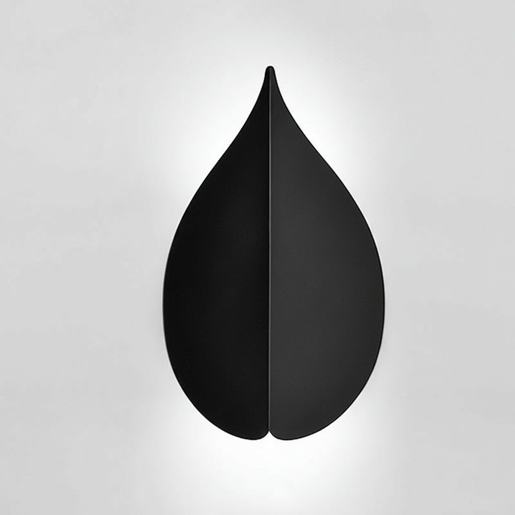 LED Wall Sconce – Leaf Shaped Geometric Iron Acrylic Black White (Integrated LED & 15x25cm) | Kalsten