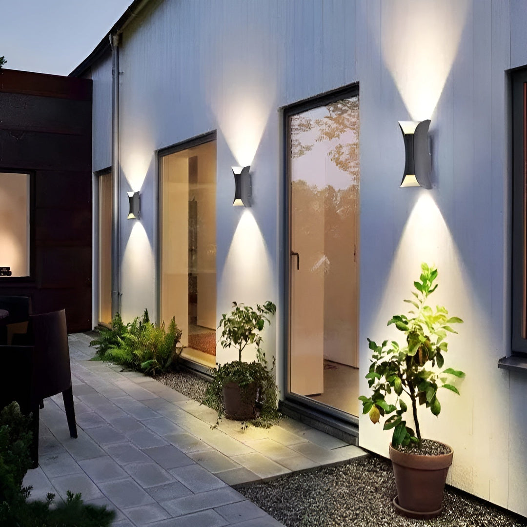 Luxuria Outdoor Wall Lamp - UrbanGlow LED Lighting Kalsten