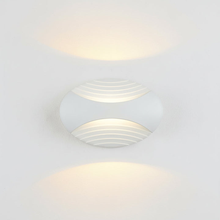 Nordic Outdoor Wall Sconce LED Linear Aluminum White IP65 21cm / 8in - Waterproof | Kalsten