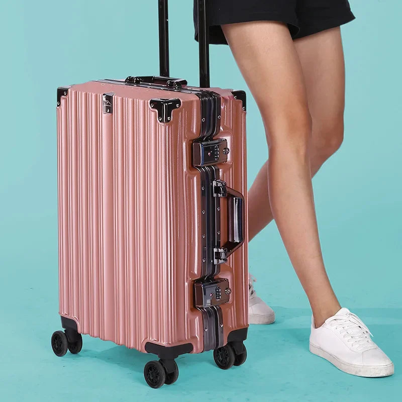 Aluminum frame hard-shell case – Reykjavik | Kalsten