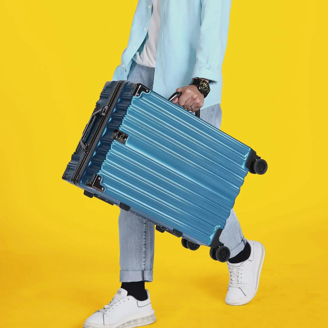 Aluminium frame hard shell suitcase – Geneva | Kalsten