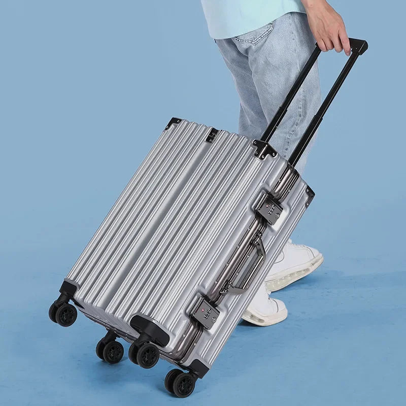 Aluminium frame hard shell suitcase – Geneva | Kalsten