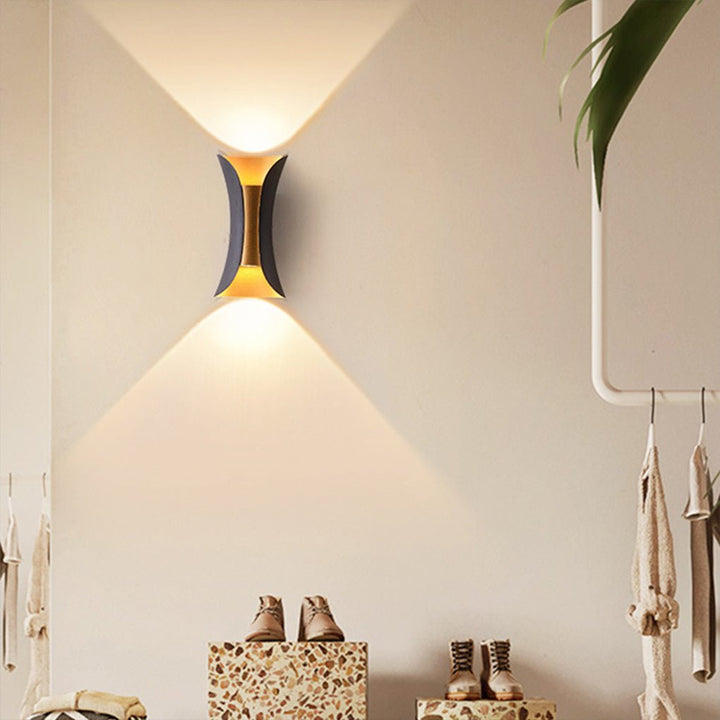 Curved LED Up and Down Lighting Waterproof Modern Outdoor Wall Lights | Kalsten