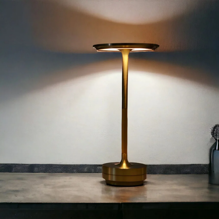 Atmospheric Luxury Table Lamp - LumoVibe | Kalsten