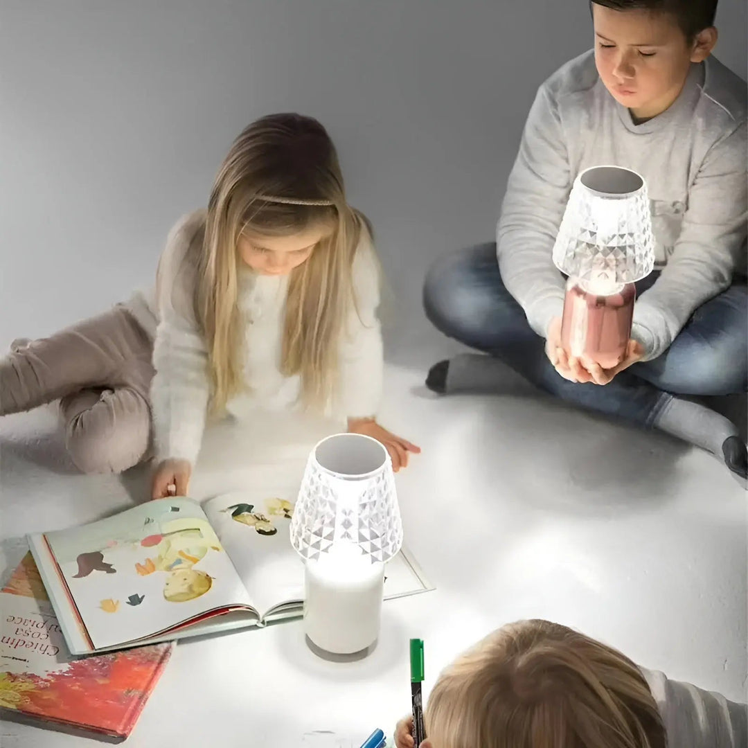 Zaroti Luxe Table Lamp – Wireless & Elegant Kalsten
