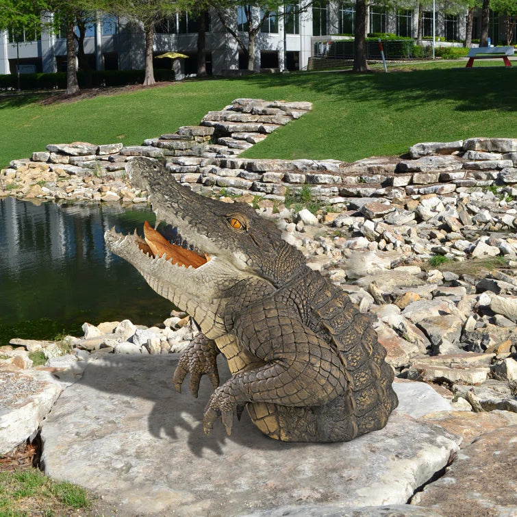 Kalsten | Garden Swamp Gator Statue